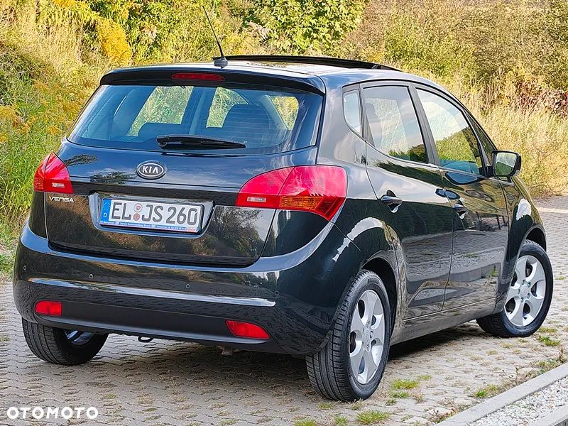 Kia Venga 1.4 CVVT Titanium Collection - 3