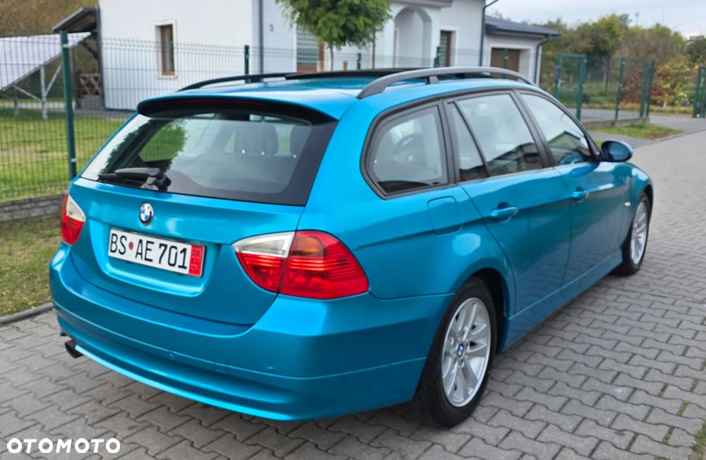 BMW Seria 3 - 12