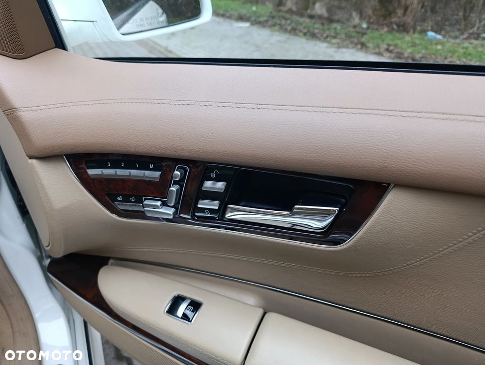 Mercedes-Benz CL - 18