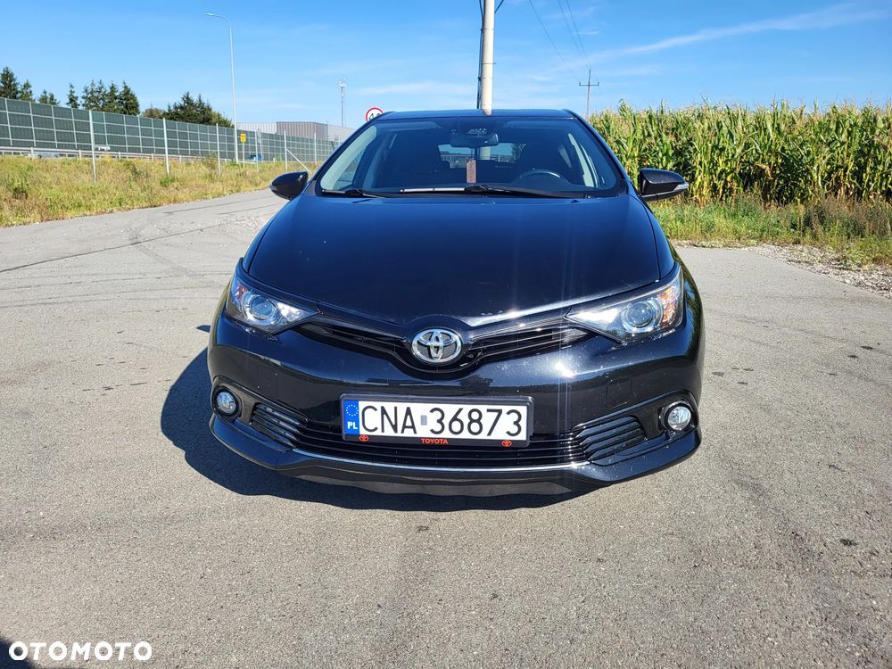 Toyota Auris 1.2 T Dynamic - 2