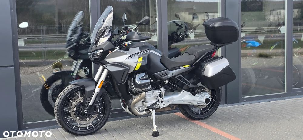 Moto Guzzi Stelvio - 24