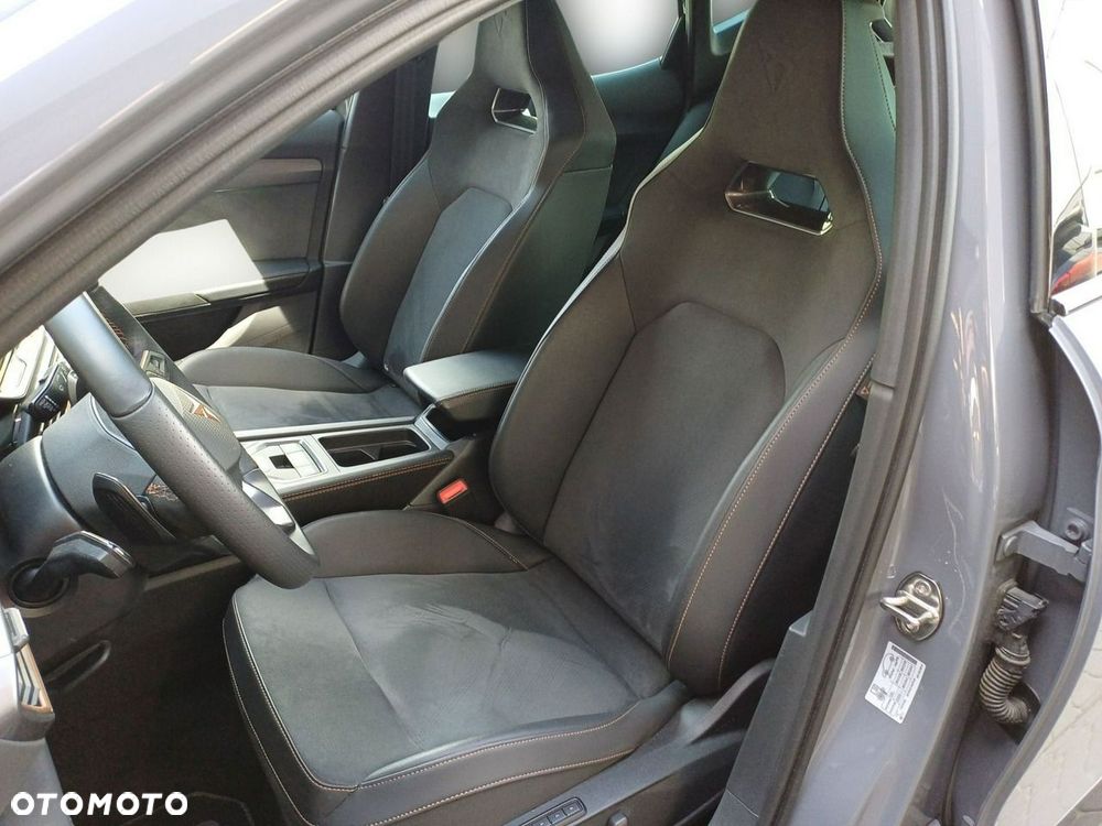 Cupra Formentor 1.5 eTSI DSG - 11