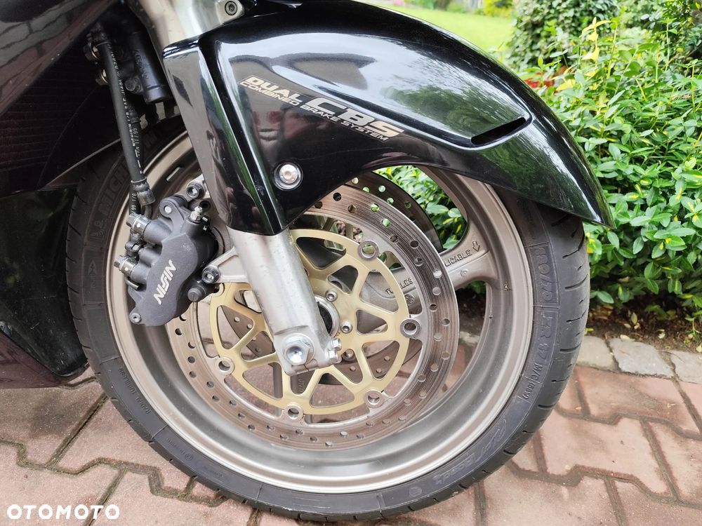 Honda CBR - 4