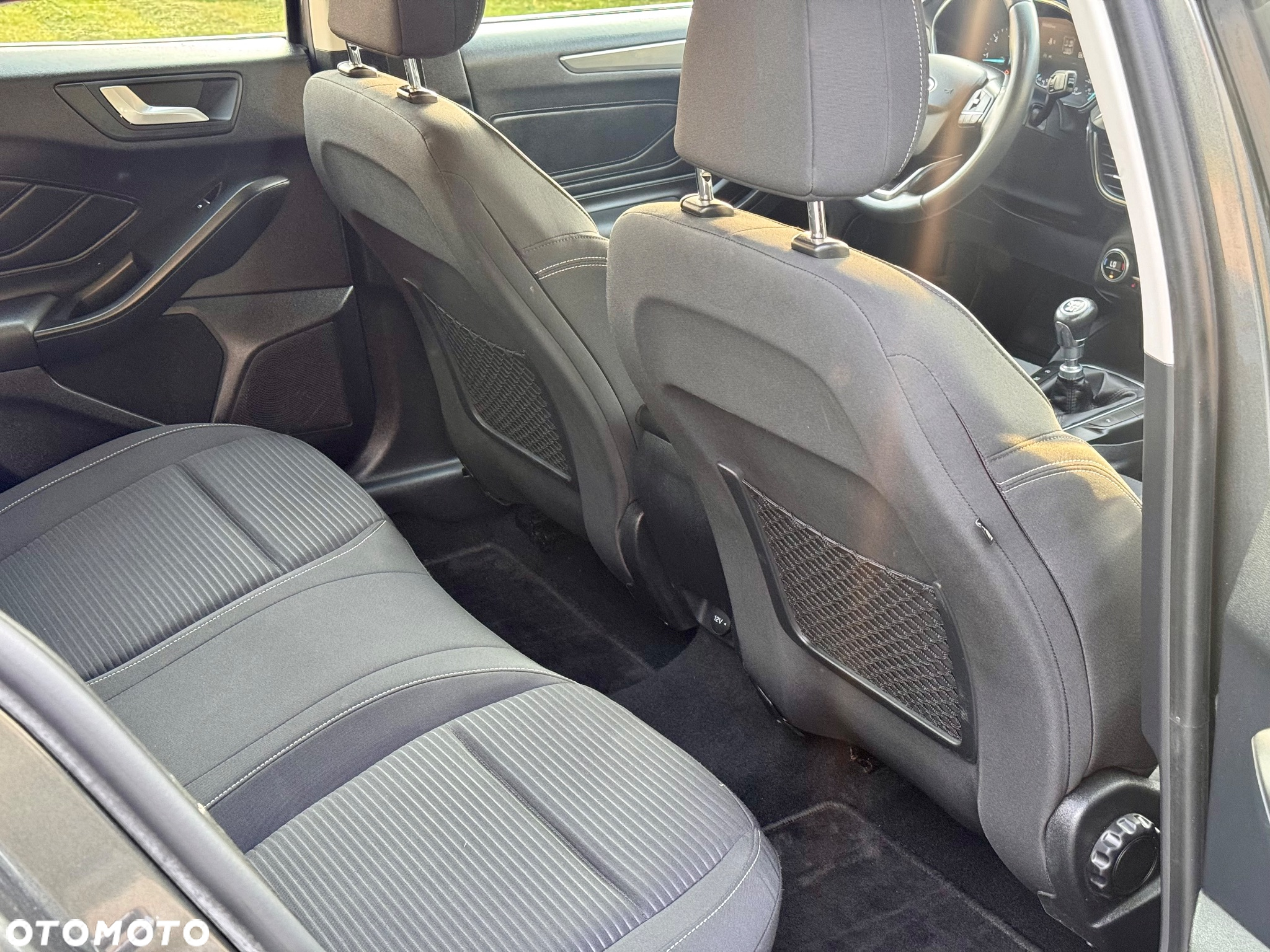 Ford Focus 1.5 EcoBlue Start-Stopp-System TITANIUM - 8