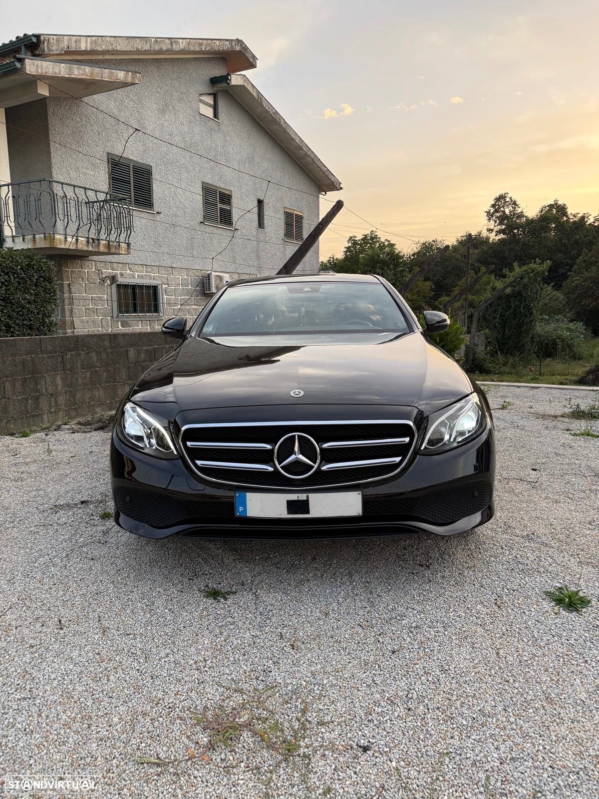 Mercedes-Benz E 350 e AMG - 7