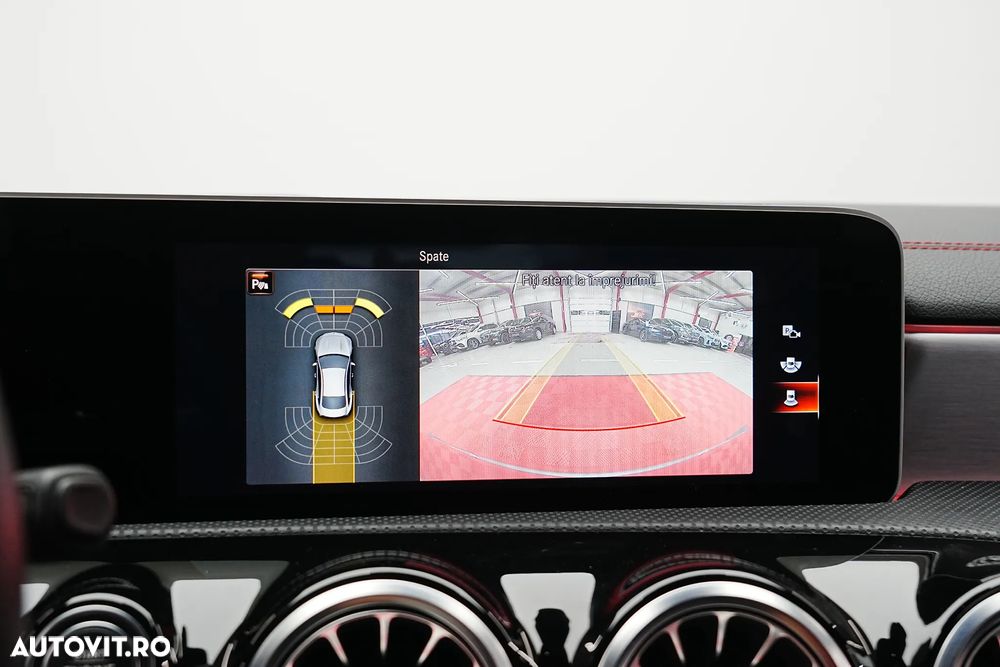 Mercedes-Benz CLA 180 7G-DCT AMG Line - 28