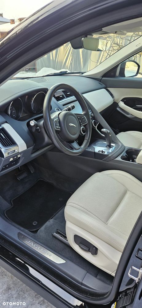 Jaguar E-Pace 2.0 i4D AWD S - 2