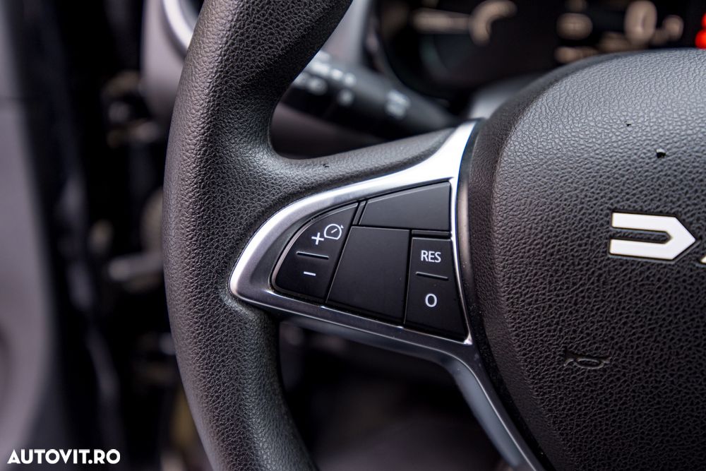 Dacia Spring Comfort Plus - 22