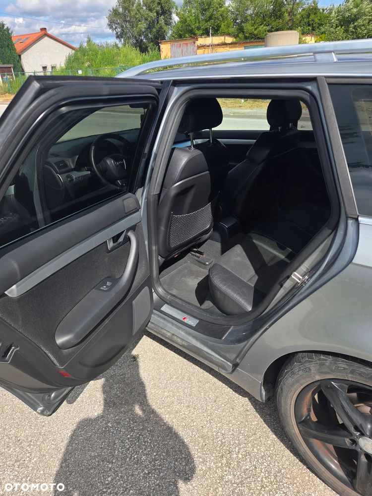 Audi A4 Avant - 6