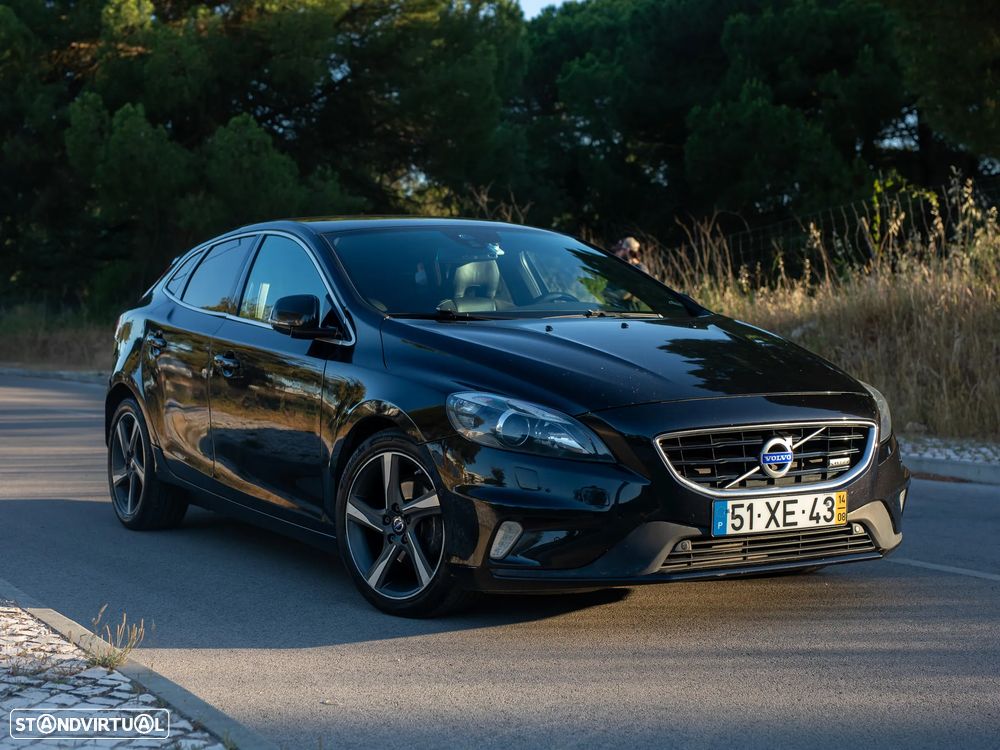 Volvo V40 D2 R Design - 1