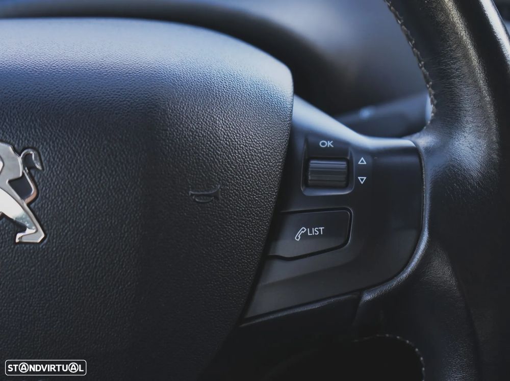 Peugeot 208 1.6 BlueHDi Active - 15