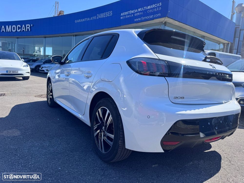 Peugeot 208 1.2 PureTech Allure - 8