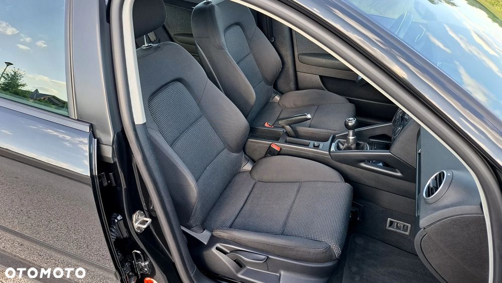 Audi A3 Sportback 1.6 Ambition - 32