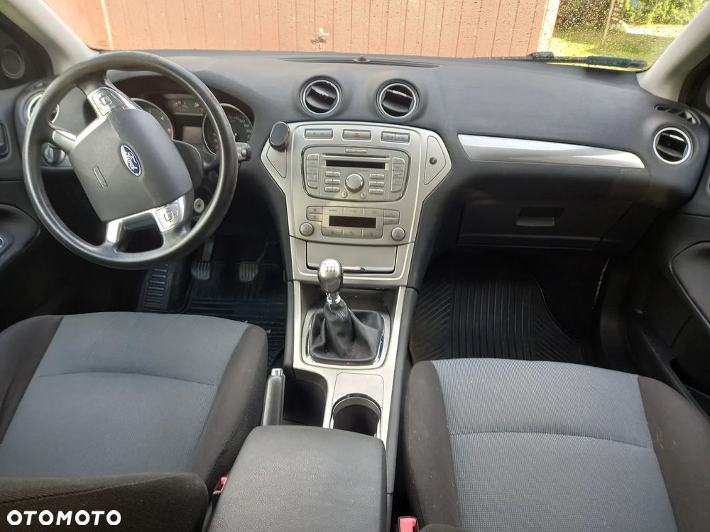 Ford Mondeo 2.2 TDCi Business Edition - 19