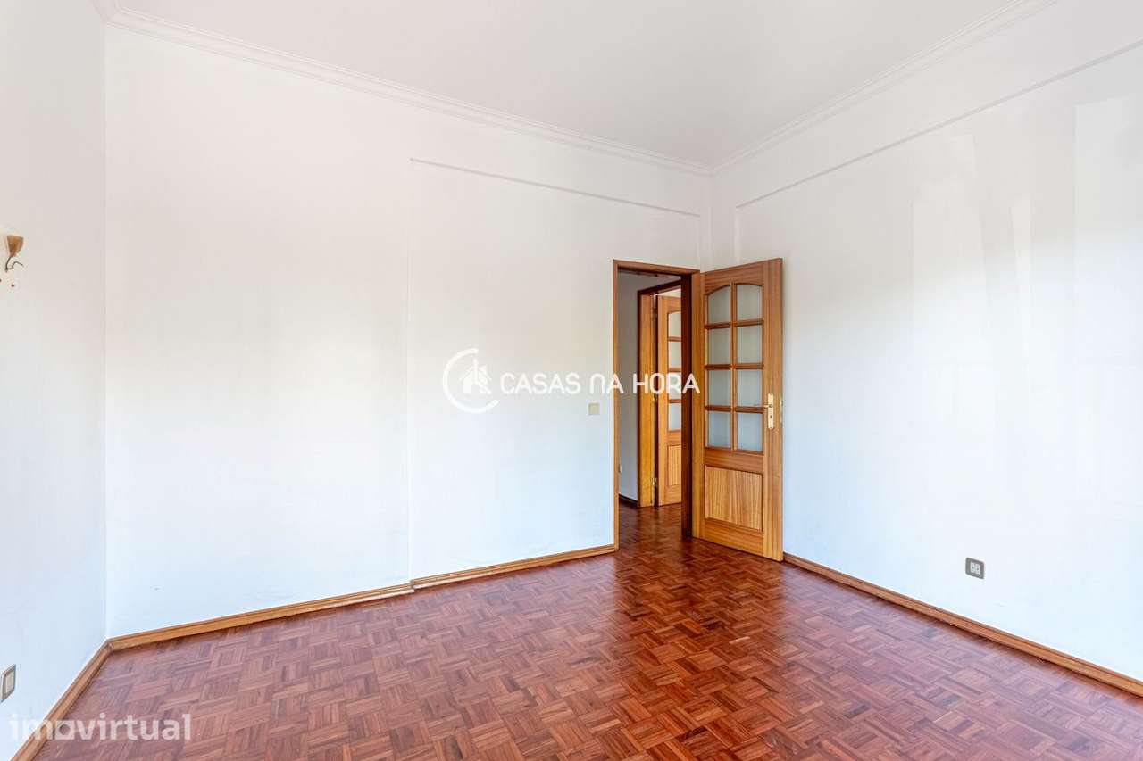 Apartamento T3 para Arrendamento | Rua Almeida Garrett, São João do... - Grande imagem: 5/28