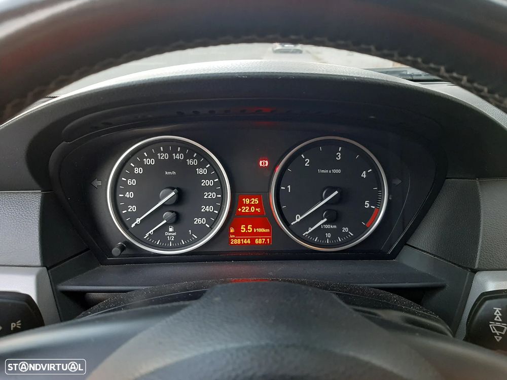 BMW 520 d Edition Sport — fotografia 9