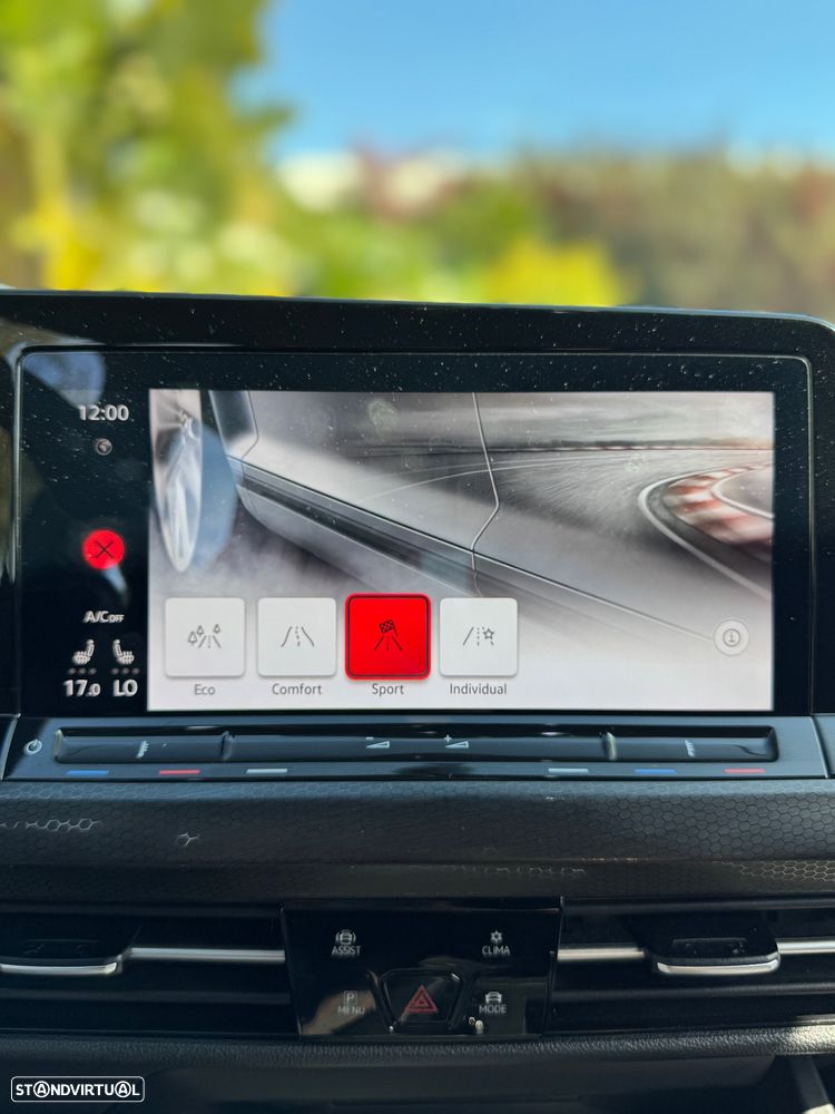 VW Golf 2.0 TSI OPF DSG GTI - 6