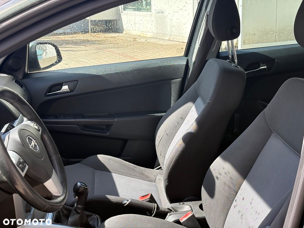 Opel Astra 1.4 Turbo - 12