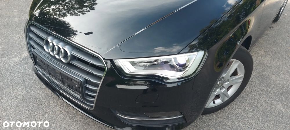 Audi A3 Sportback 1.6 TDI (clean diesel) Attraction - 1