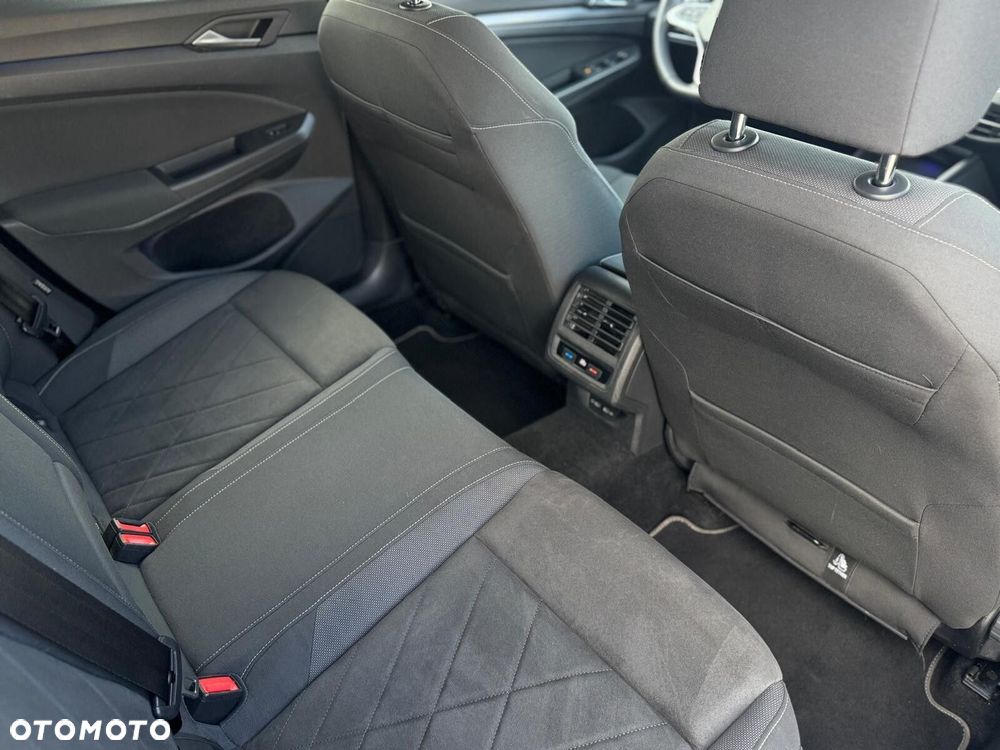 Volkswagen Golf Variant 2.0 TDI Style DSG - 20
