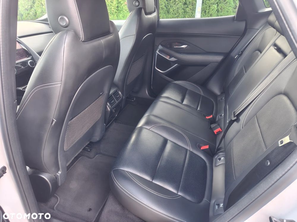 Jaguar E-Pace 1.5 P300e PHEV AWD R-Dynamic SE - 9