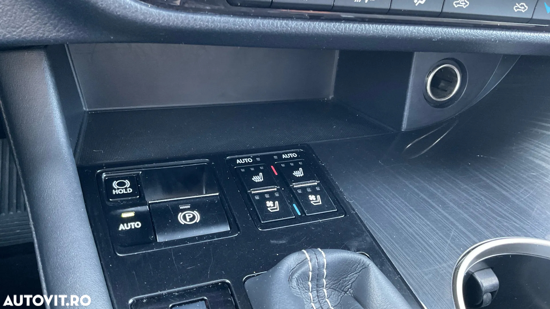 Lexus Seria RX 450h AWD Executive - 28