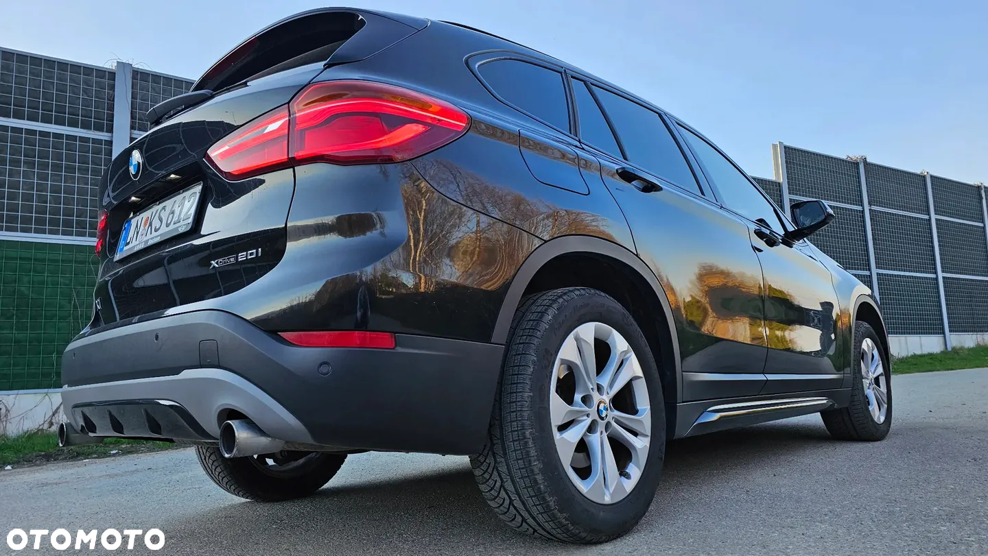 BMW X1 xDrive20i xLine sport - 5