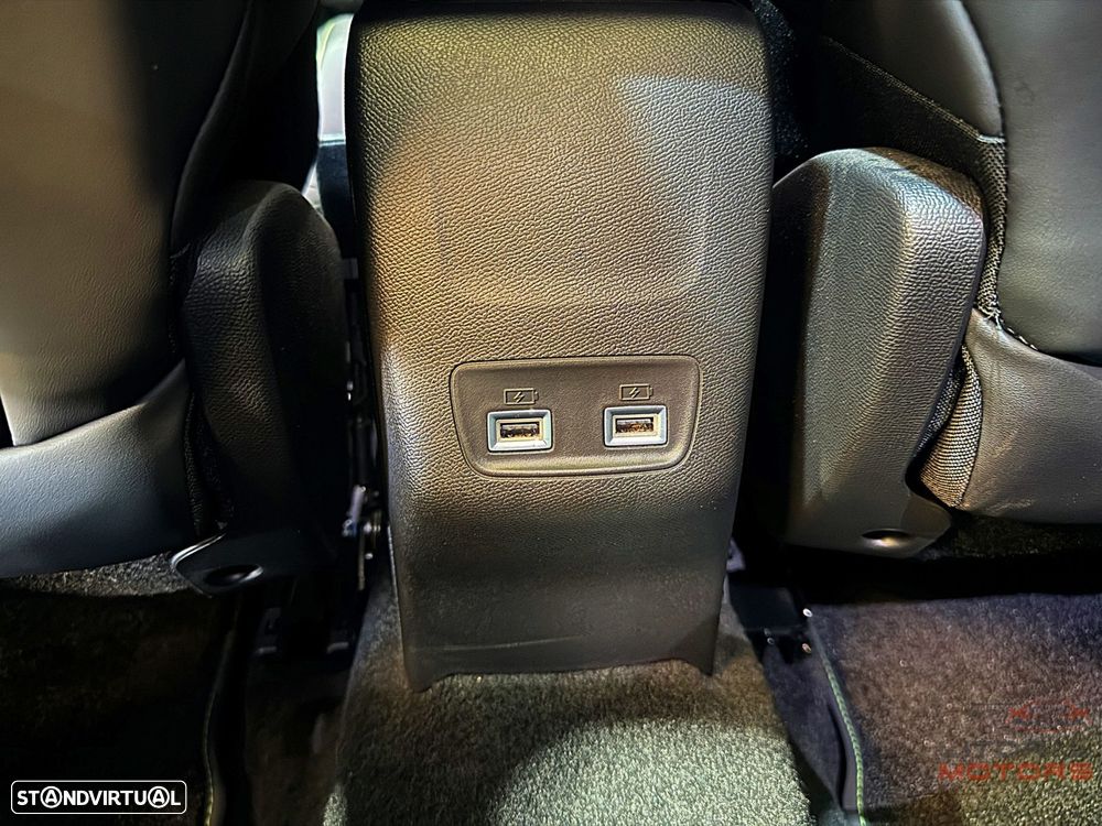 Peugeot 208 1.2 PureTech GT EAT8 - 38
