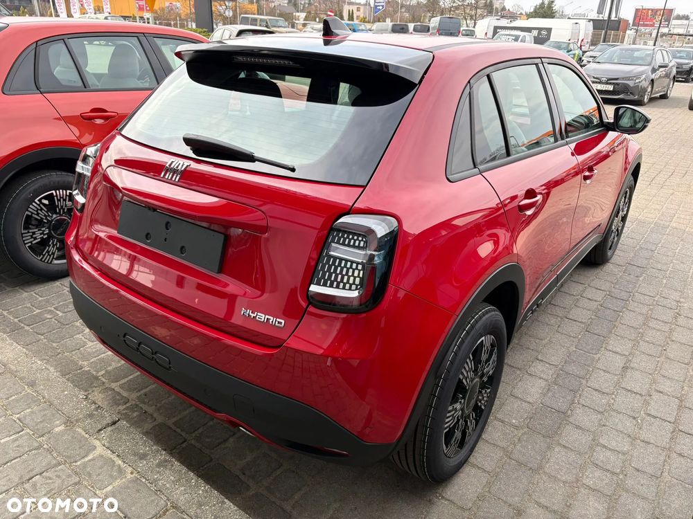 Fiat 600 1.2 Turbo Icon eDCT - 4