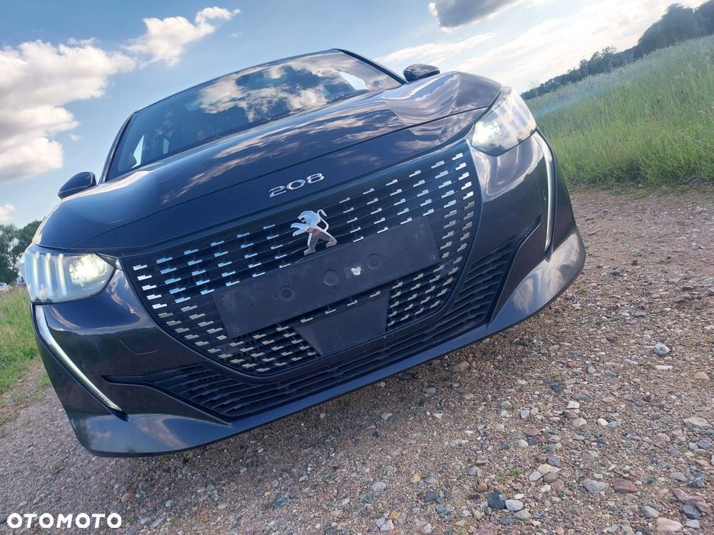 Peugeot 208 - 6