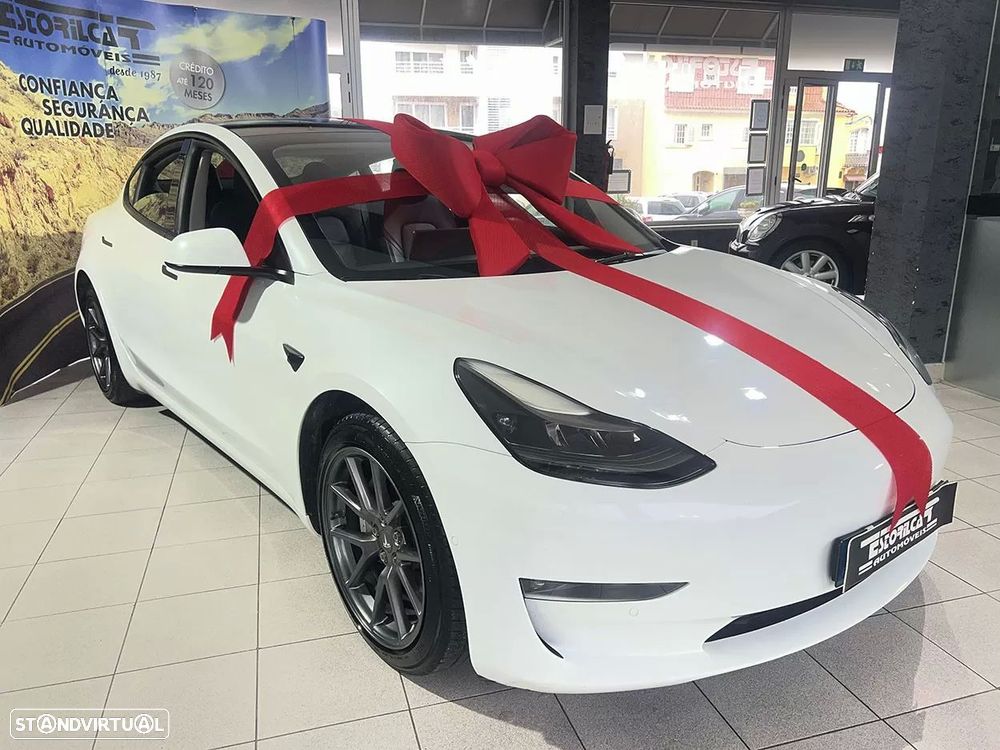 Tesla Model 3 - 2