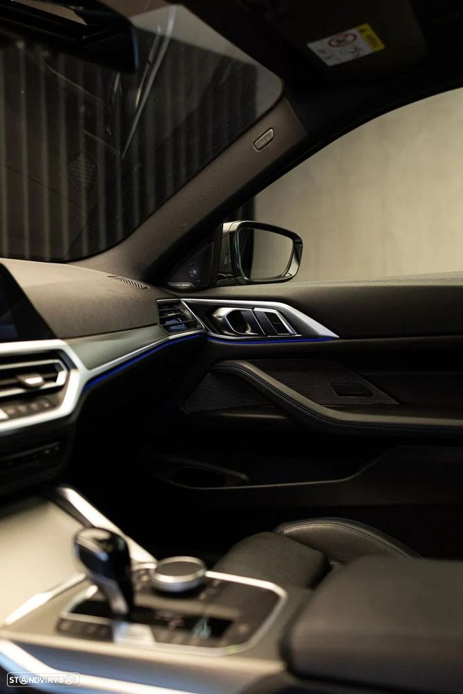 BMW 430 i Desportiva M Auto - 24