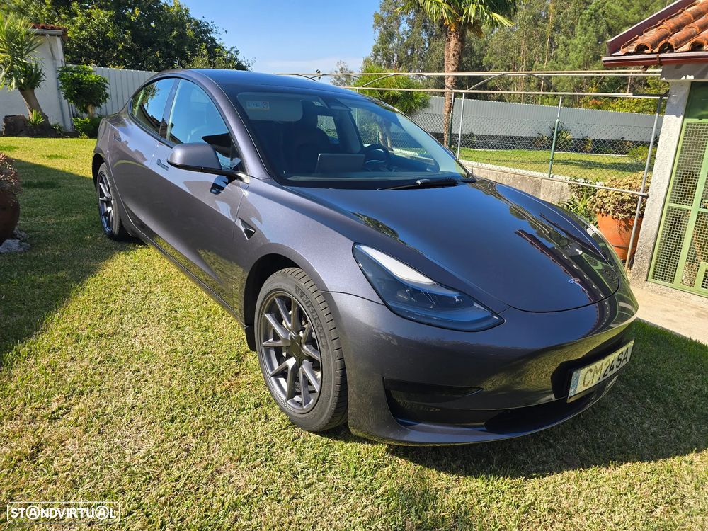 Tesla Model 3 Standard Range Plus RWD - 3