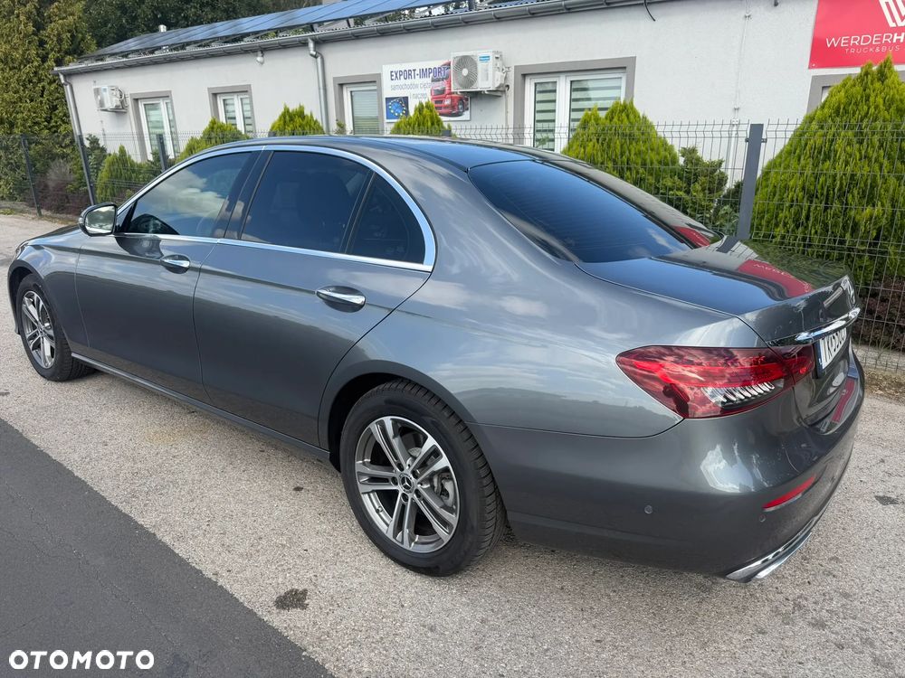 Mercedes-Benz Klasa E - 8