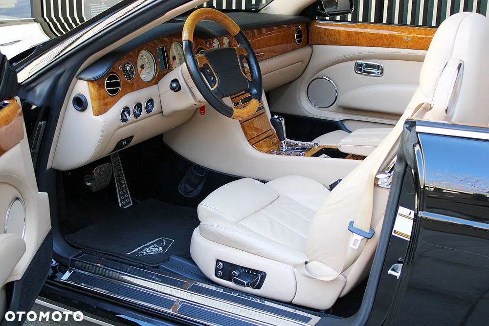 Bentley Azure Standard - 10
