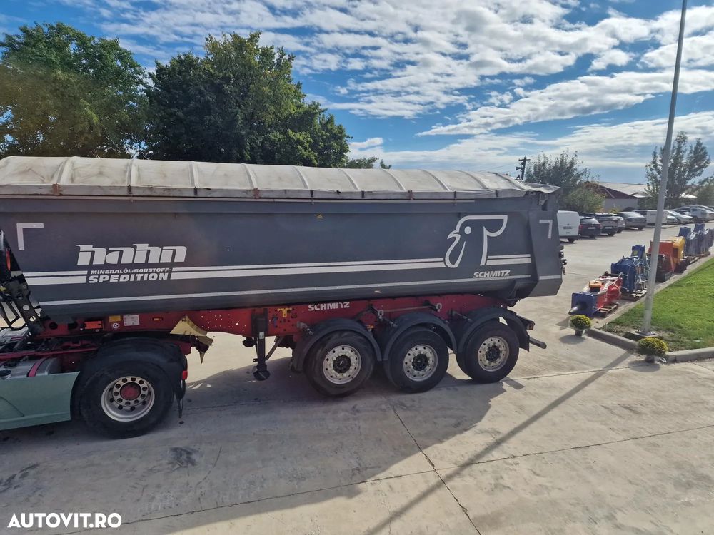 Schmitz Cargobull SKI BASCULABILA de 28mc, PRELATA RABATABILA electric, jante ALUMINIU, AXA LIFTABILA, picioare sprijin, HARDOX, Posibilitate leasing 4 ani, anvelope 385/65R22,5 70% -OK, STARE FOARTE BUNA-PROMOTIE 22.900 EUR+Tva - 23