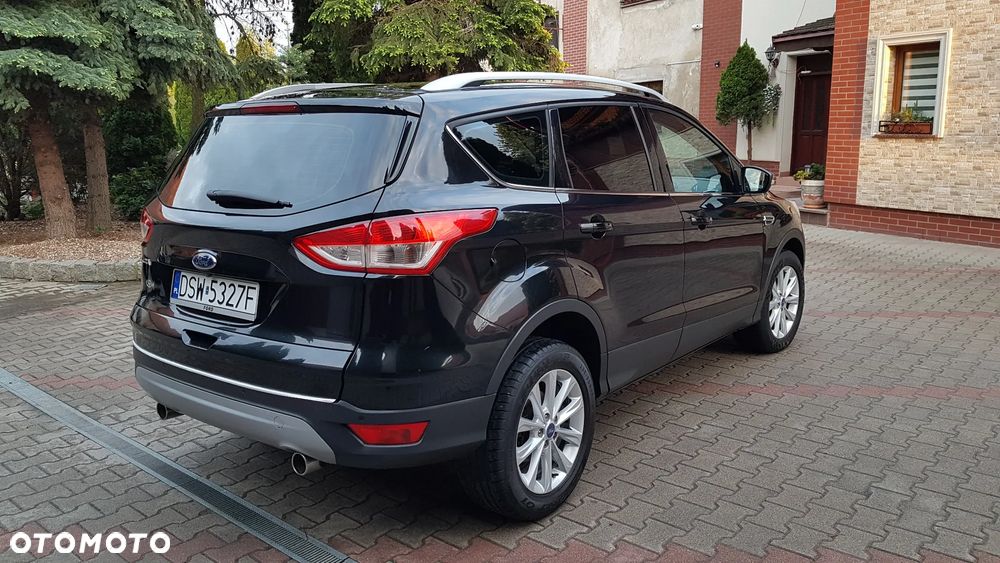 Ford Kuga 2.0 TDCi FWD Titanium Plus - 3