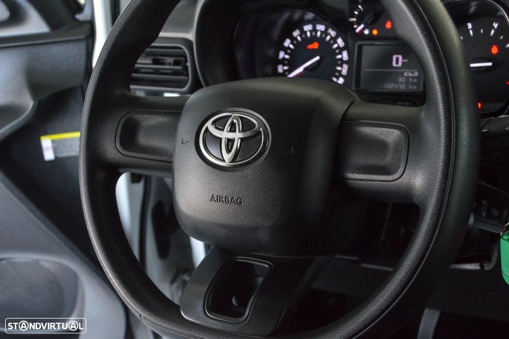 Toyota Proace City 1.5D L2 Comfort 3L - 29