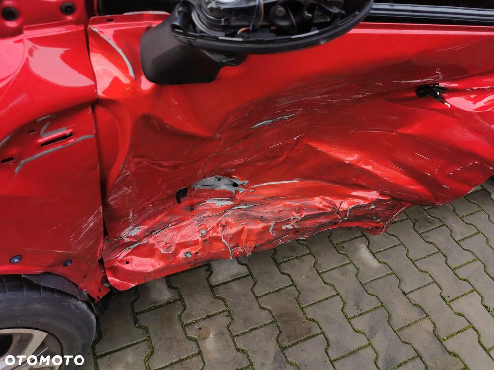 Renault Captur TCe 140 EDC GPF INTENS - 7