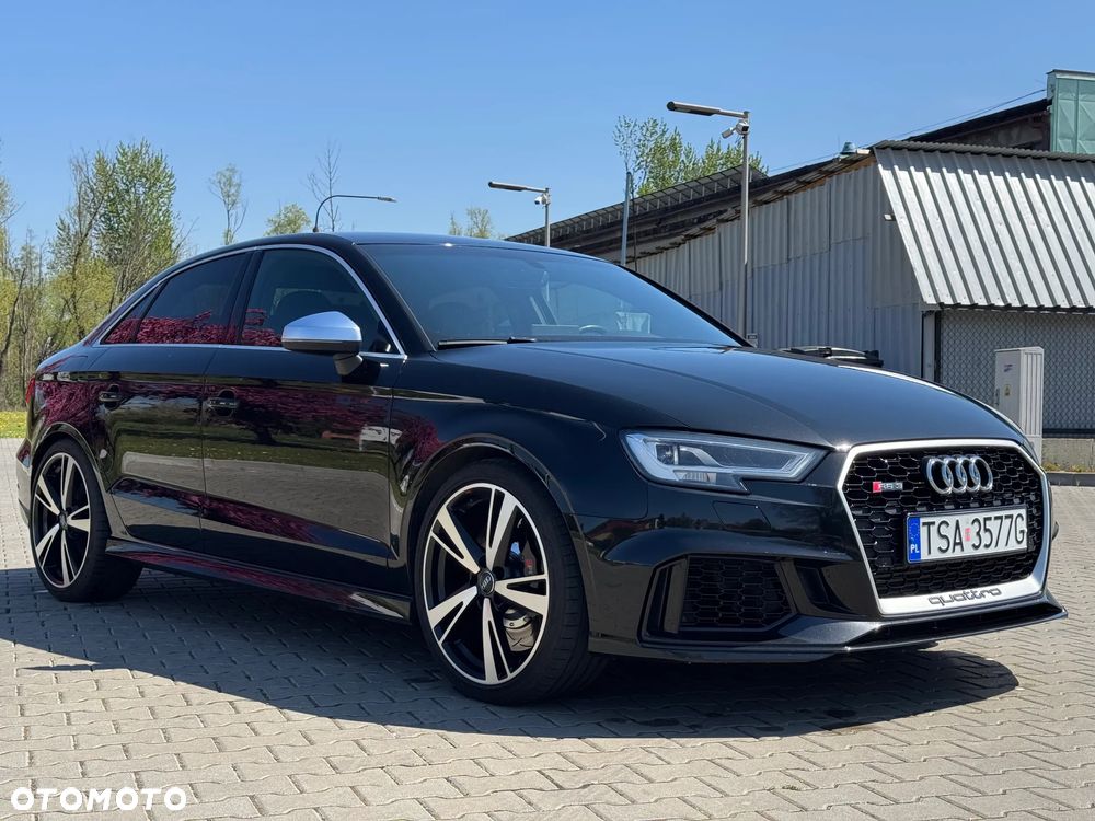 Audi RS3 Limousine 2.5 TFSI Quattro S tronic - 2
