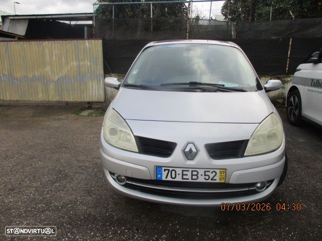 Renault Scénic ver-1-5-dci-dynamique-s-5l- - 5