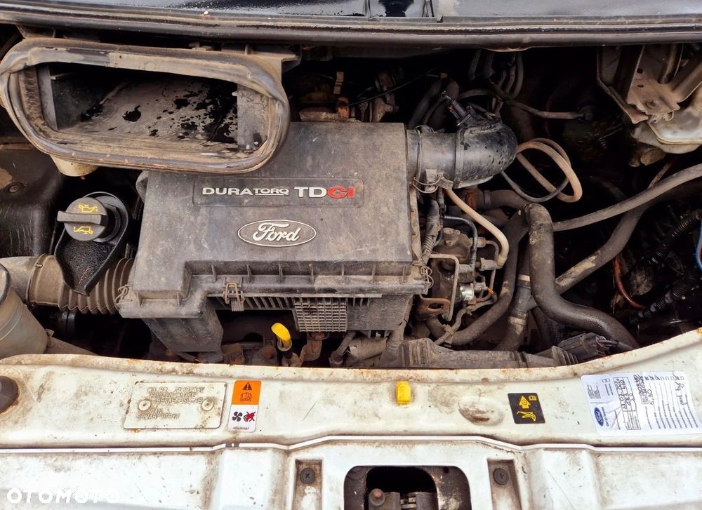 Ford Transit - 8