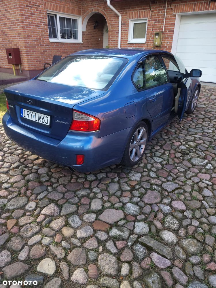 Subaru Legacy 2.0RA - 3
