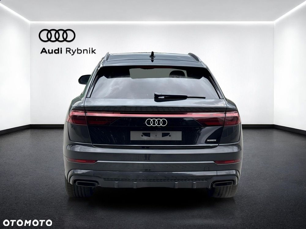 Audi Q8 - 5
