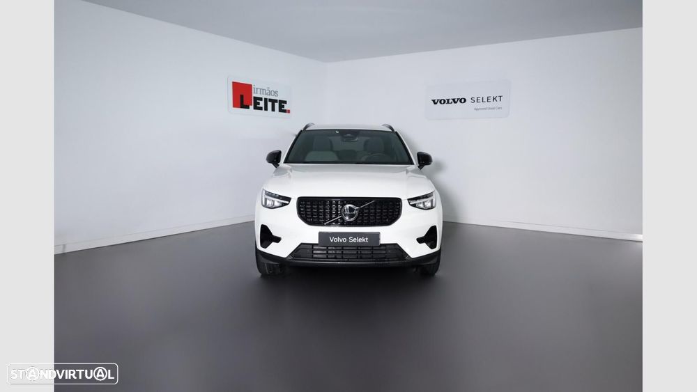 Volvo XC 40 - 3