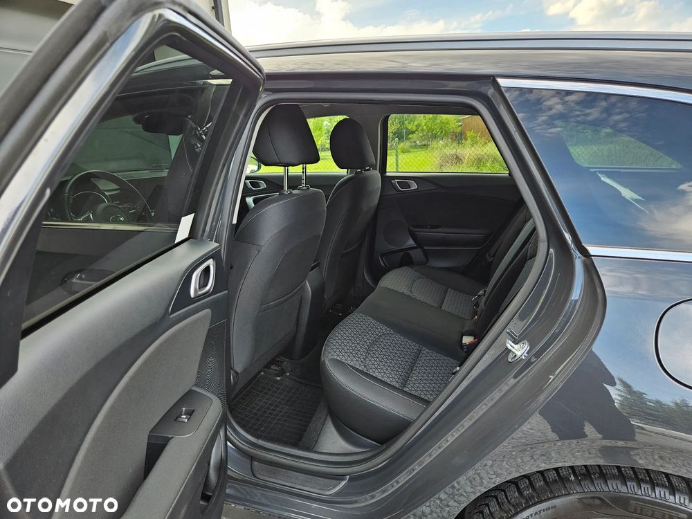 Kia Ceed 1.0 T-GDI M - 17