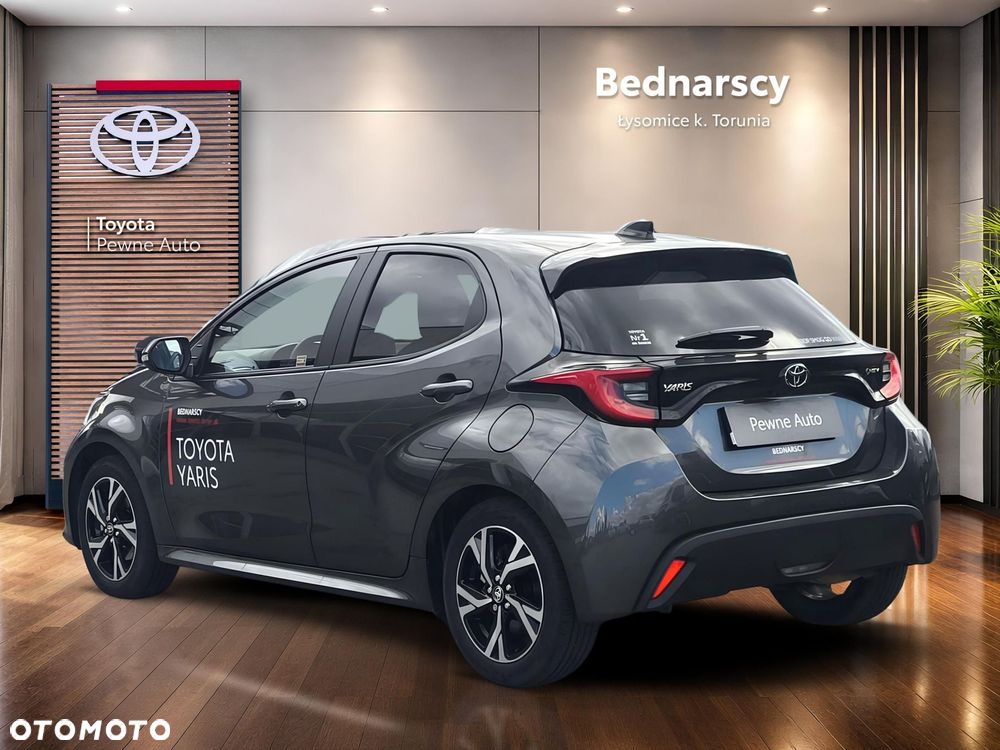 Toyota Yaris Hybrid 1.5 Style - 3