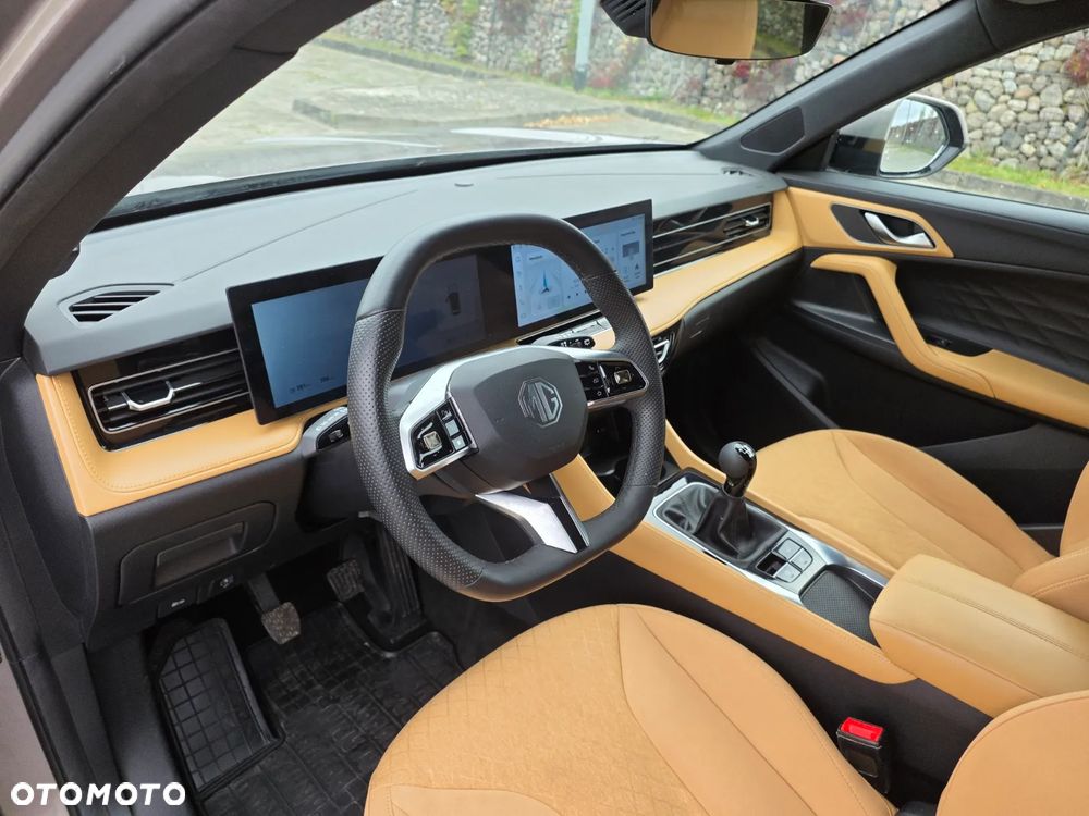 MG HS 1.5 T-GDI Excite - 13