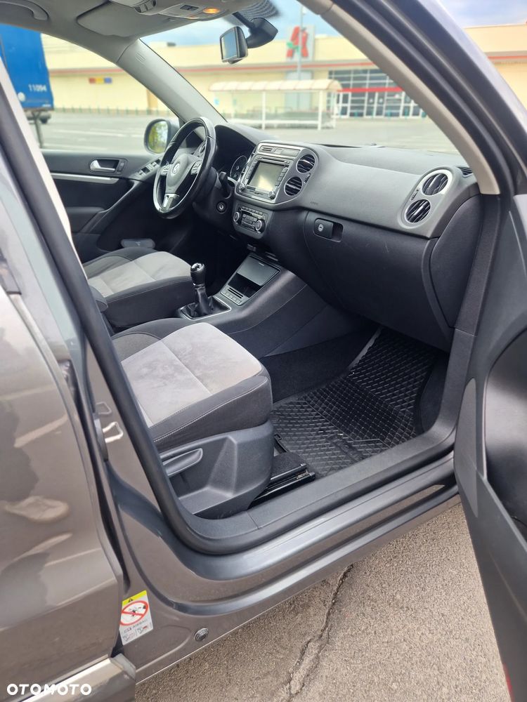 Volkswagen Tiguan 1.4 TSI Sport&Style - 9