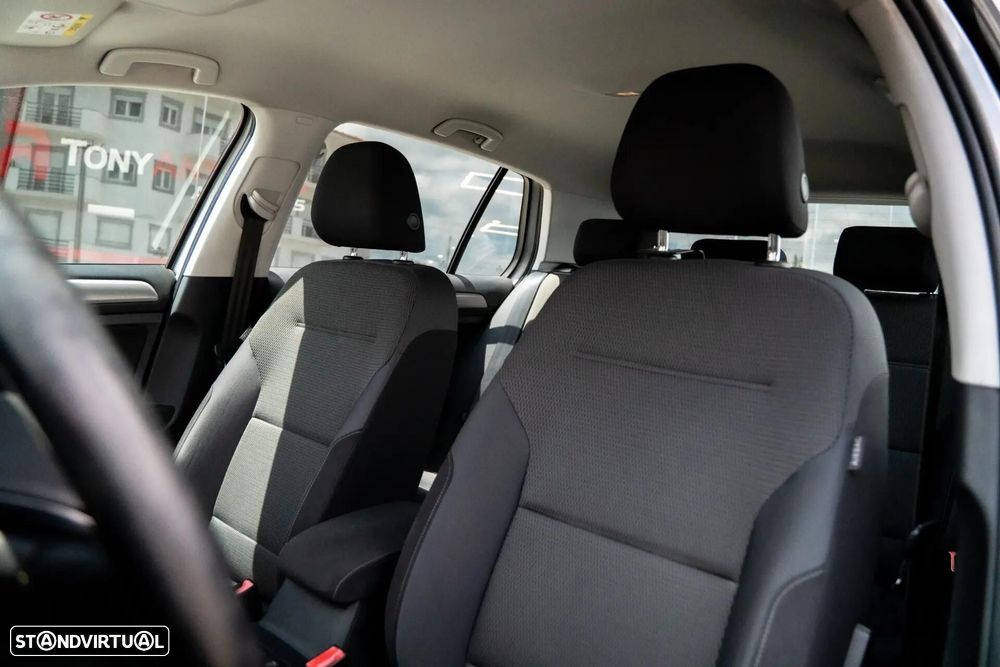 VW Golf 1.6 TDi GPS Edition - 20
